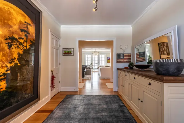 $2,750,000 | 384 Riverbend Drive, Manchester, VT 05254