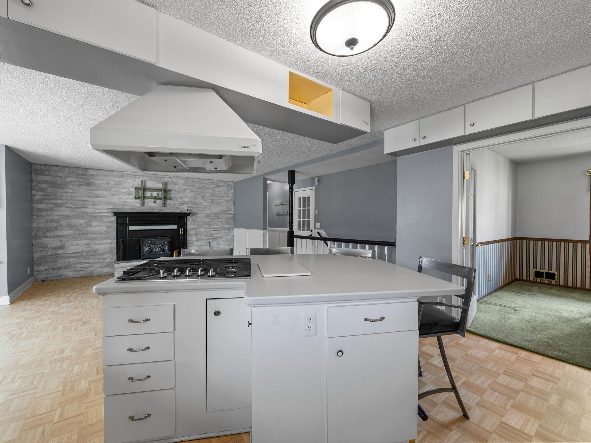 10433 Utah Road Bloomington, MN 55438 - Photo 12 of 33