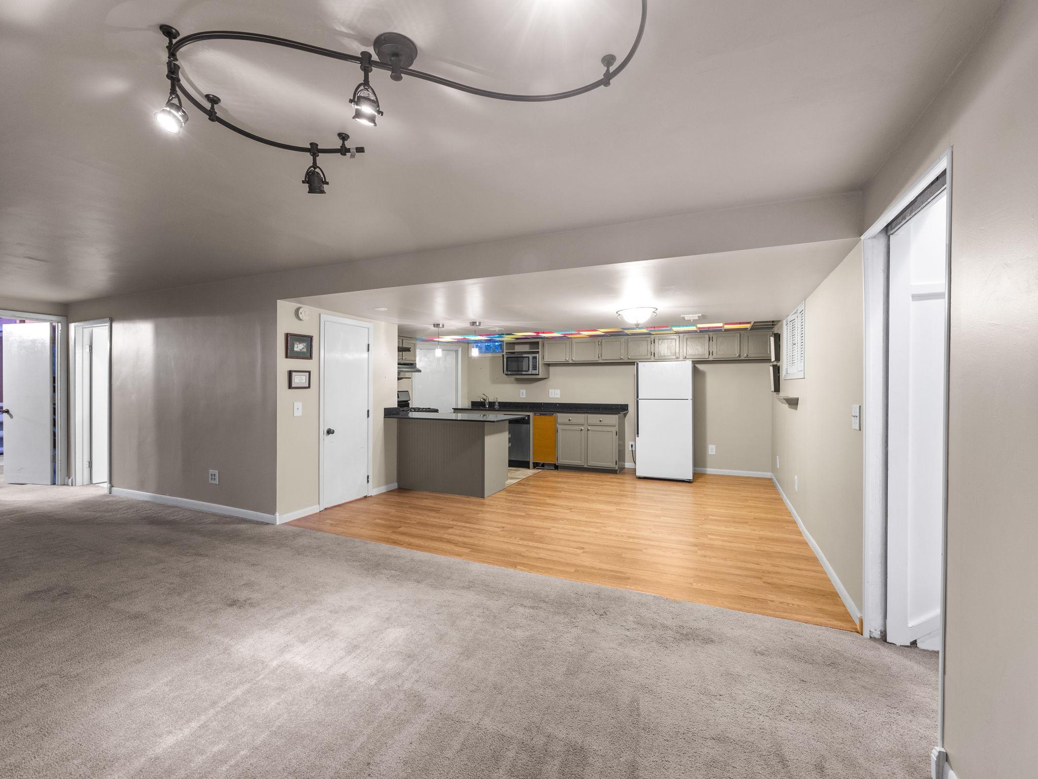 10433 Utah Road Bloomington, MN 55438 - Photo 24 of 33