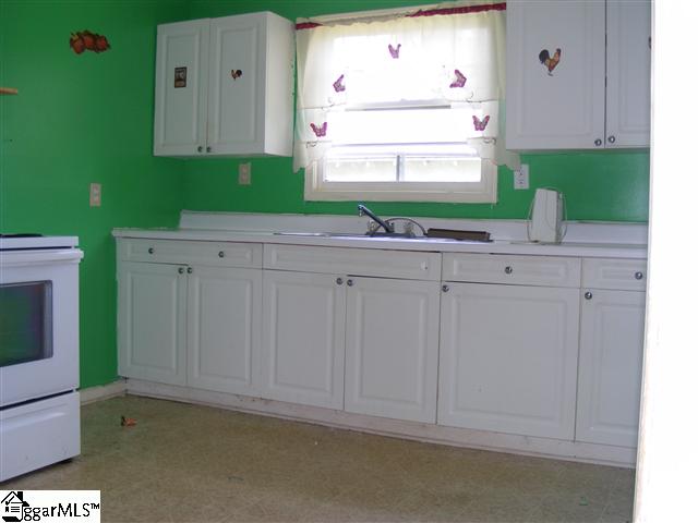 124 Maplecroft Street Liberty, SC 29657 - Photo 2 of 11 Gallery Image 2