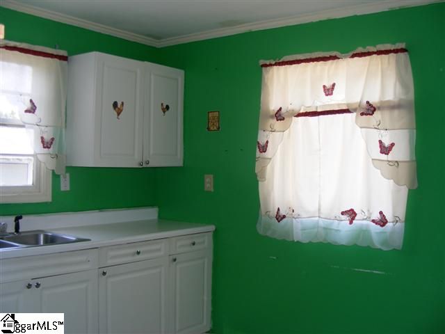 124 Maplecroft Street Liberty, SC 29657 - Photo 3 of 11 Gallery Image 3