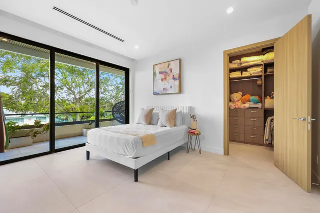 $2,875,000 | 1504 Northeast 6th Street, Fort Lauderdale, FL 33304