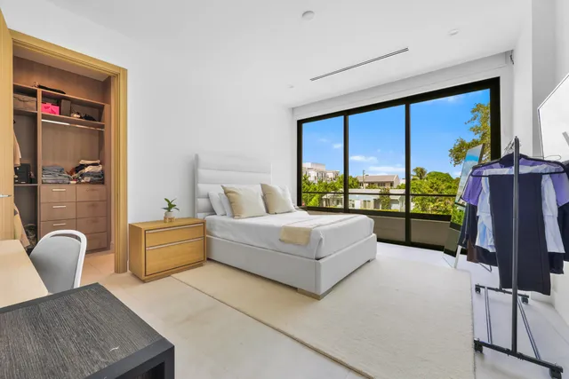 $2,875,000 | 1504 Northeast 6th Street, Fort Lauderdale, FL 33304