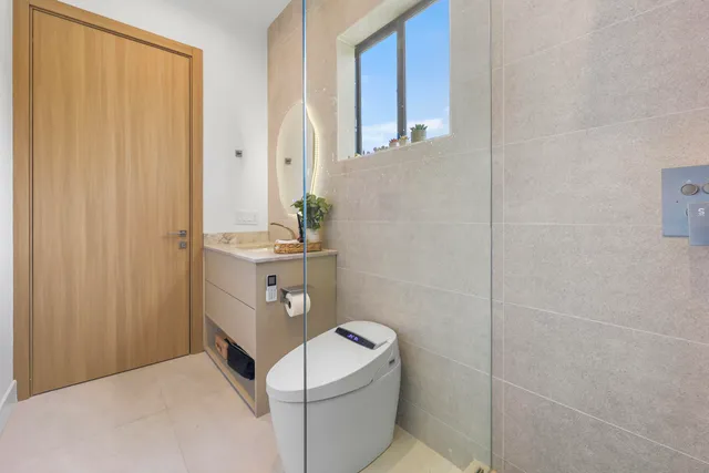 $2,875,000 | 1504 Northeast 6th Street, Fort Lauderdale, FL 33304