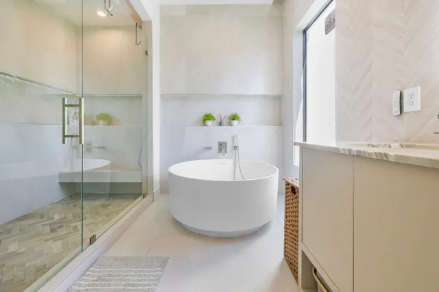 $2,875,000 | 1504 Northeast 6th Street, Fort Lauderdale, FL 33304