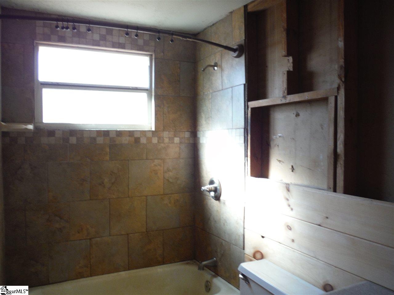 509 Freeman Lake Road Piedmont, SC 29673 - Photo 5 of 6