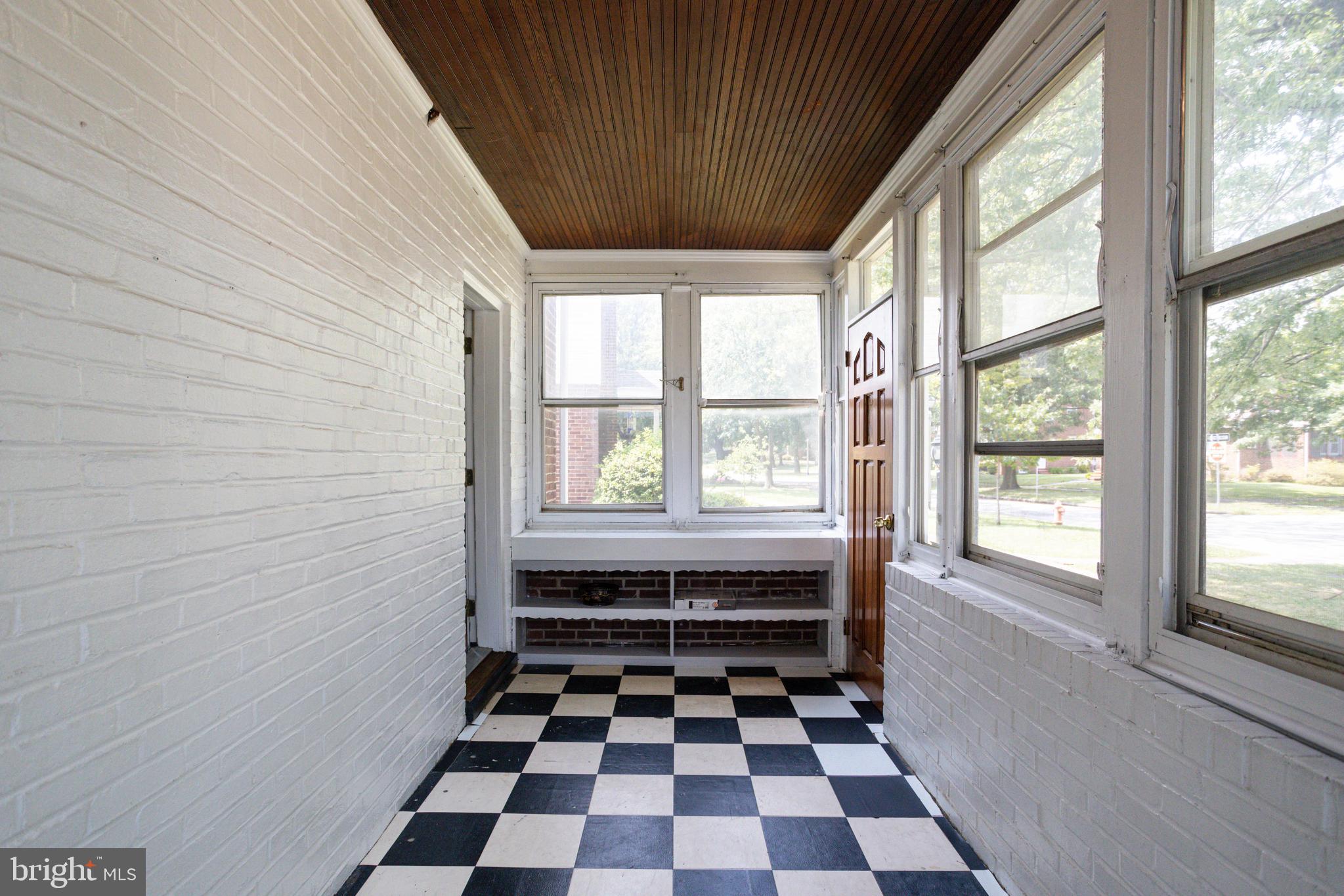 3120 Dunglow Road Baltimore, MD 21222 - Photo 6 of 38