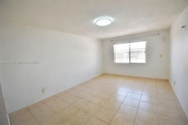 $2,000 | 1484 Northwest 15th Avenue, Unit 3, Miami, FL 33125