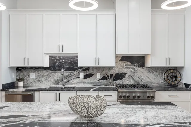 $979,000 | 1012 Dartmouth Street, Chattanooga, TN 37405