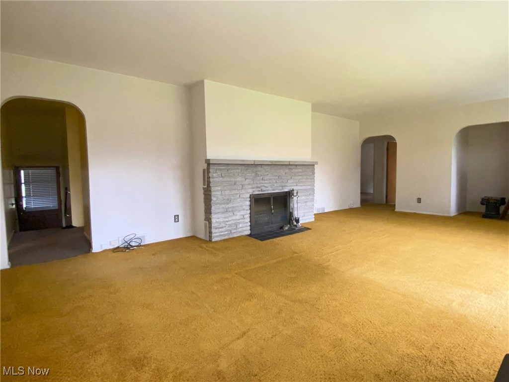 28480 Aurora Road Solon, OH 44139 - Photo 4 of 13 Gallery Image 4