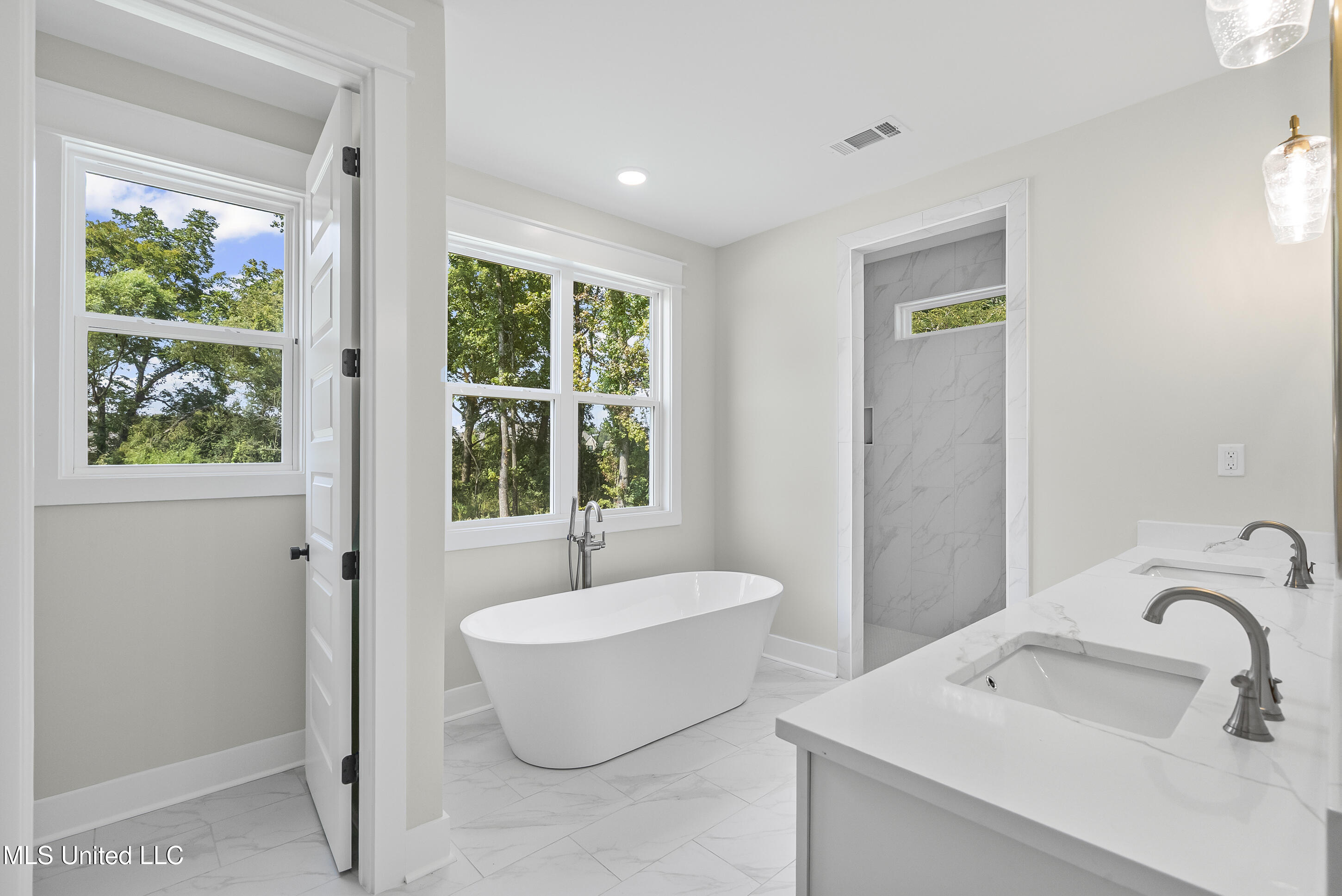 1482 John Thomas Cove Hernando, MS 38632 - Photo 18 of 36 16_dsc05069