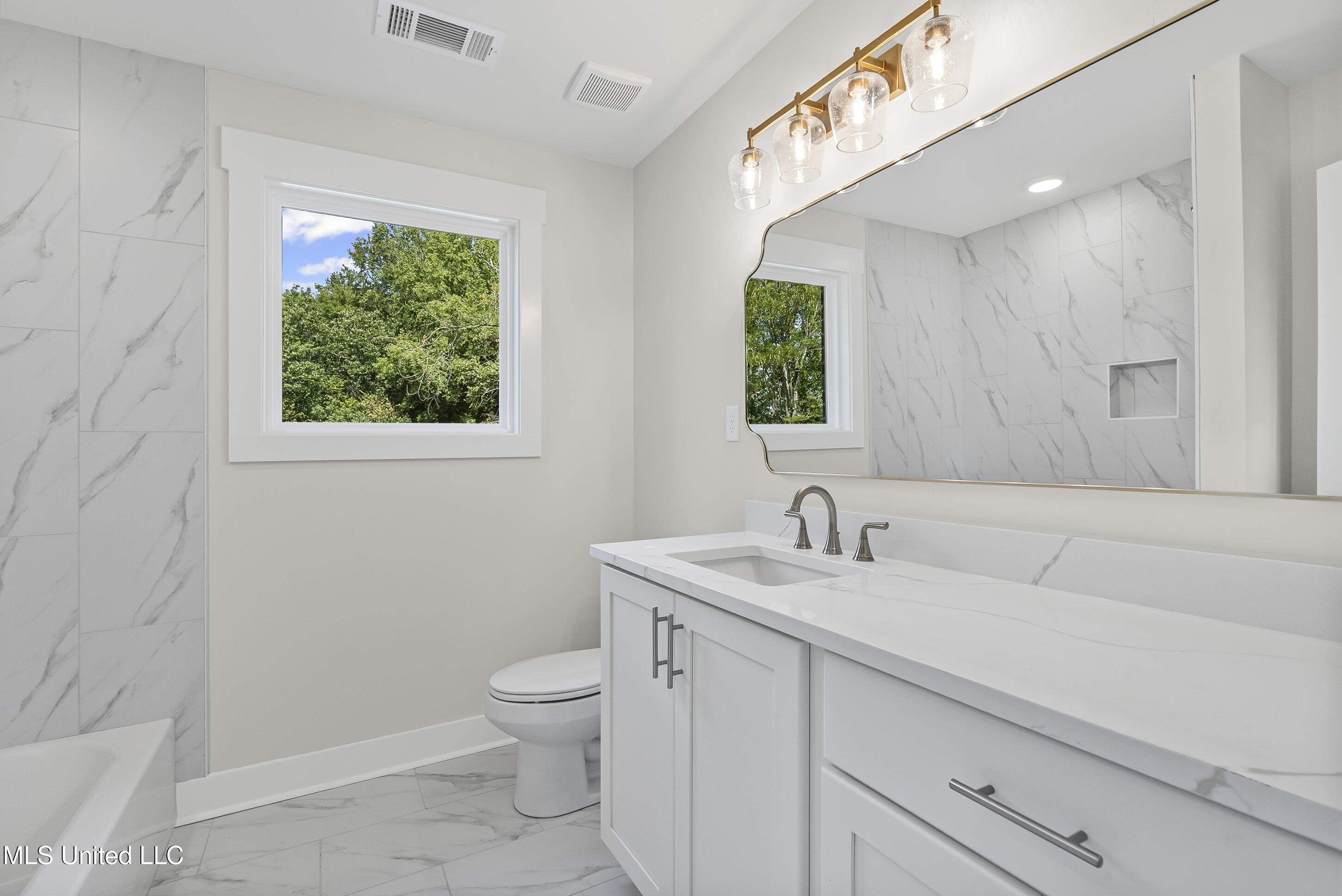 1482 John Thomas Cove Hernando, MS 38632 - Photo 26 of 36 24_dsc05119