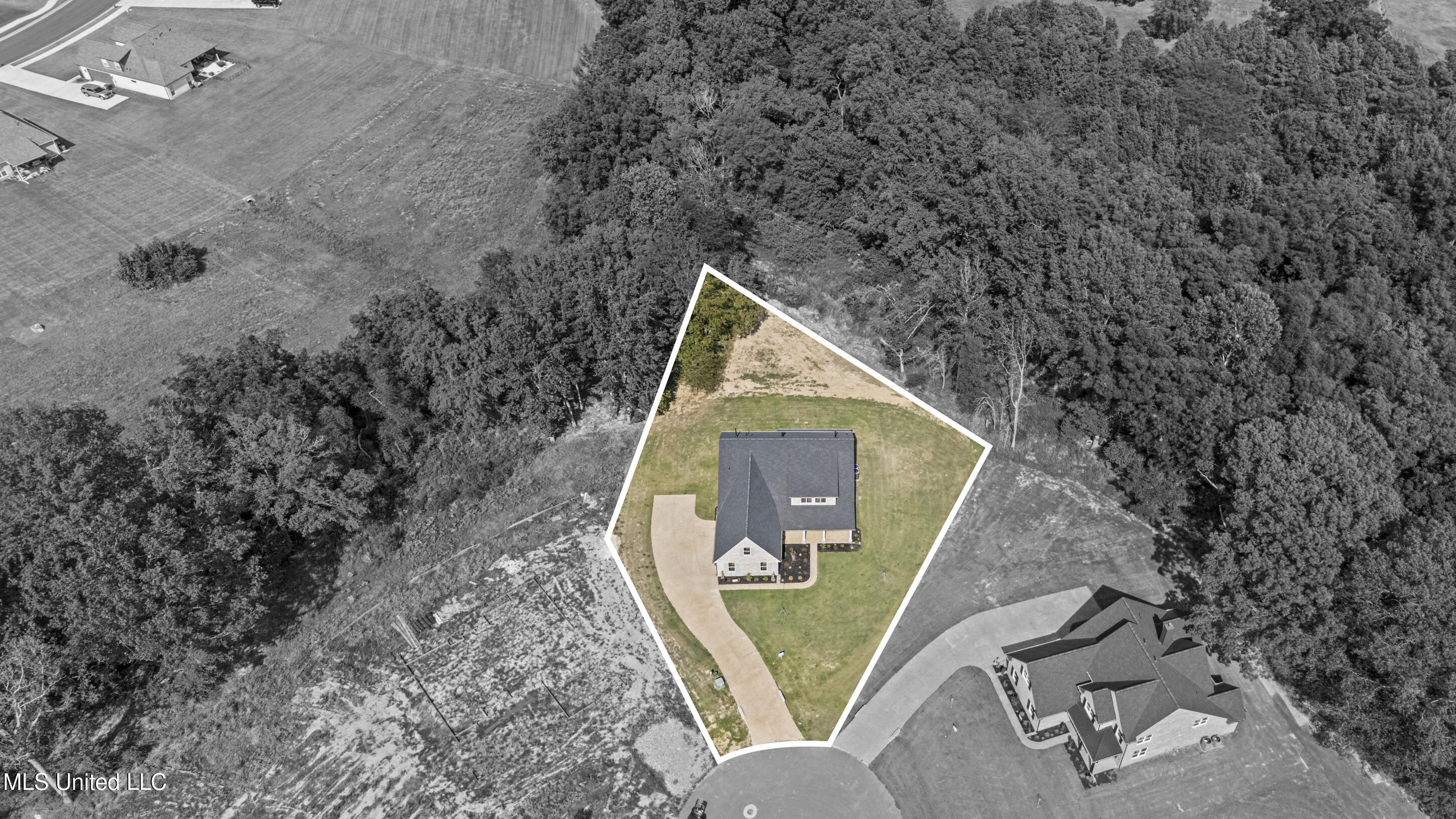 1482 John Thomas Cove Hernando, MS 38632 - Photo 36 of 36 39_dji_20250911152003_0298_d lot lines