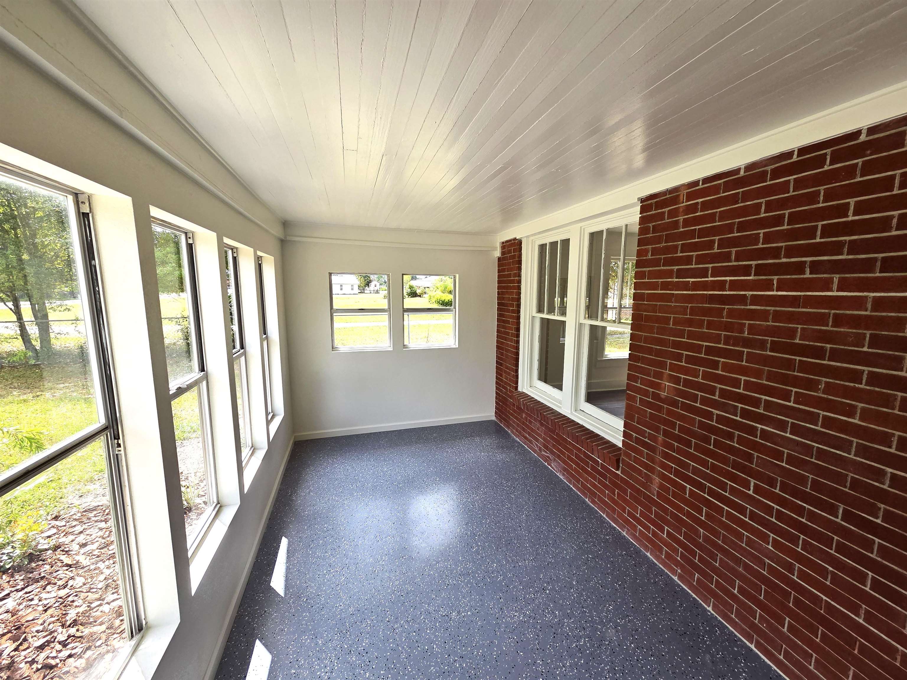 19285 Highway 12 Bristol, FL 32321 - Photo 18 of 25