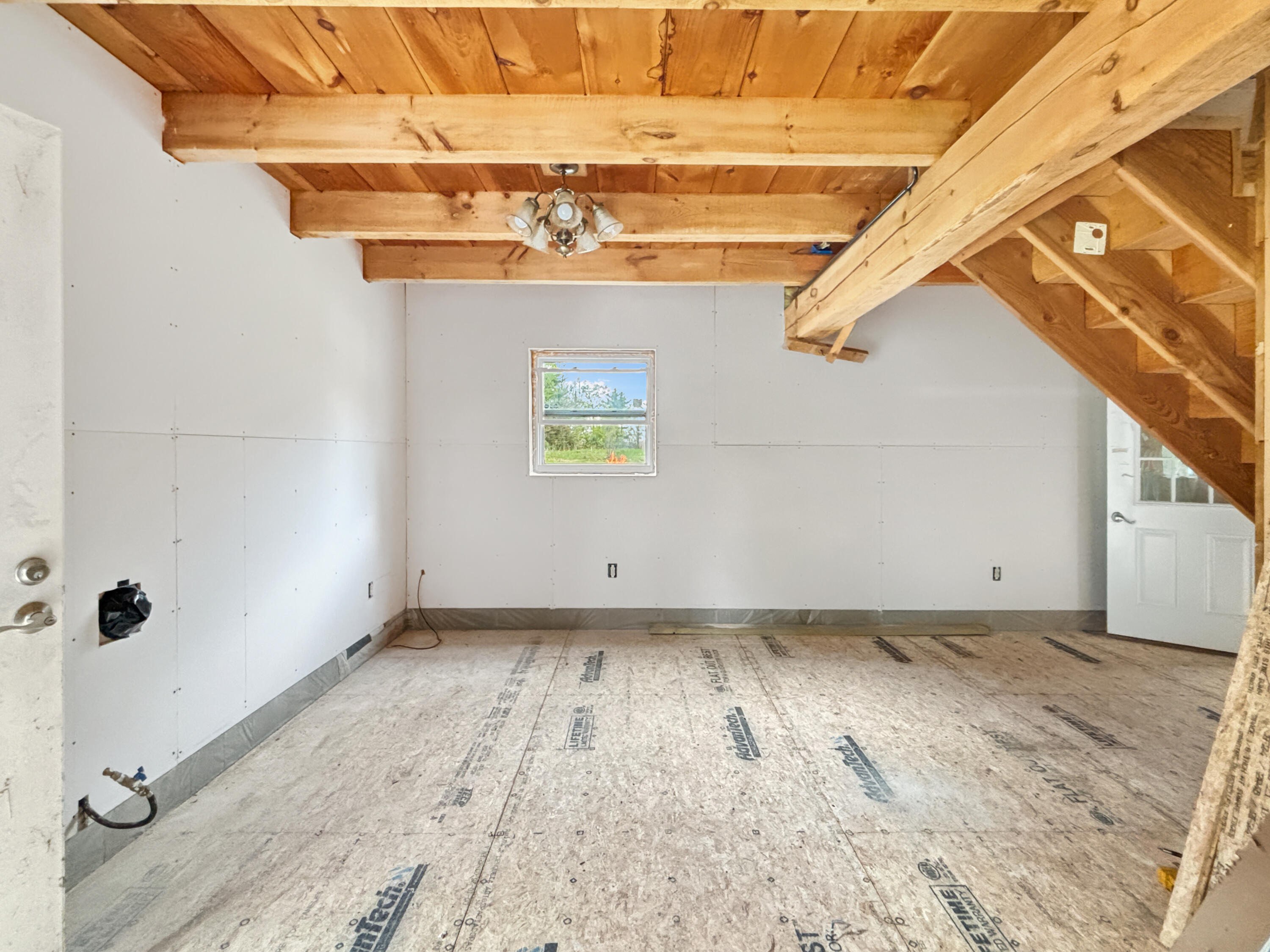 212 Campbell Road Garland, ME 04939 - Photo 5 of 19 90b06eaae39fd711bf087fc86dba79ebfe5cea1e