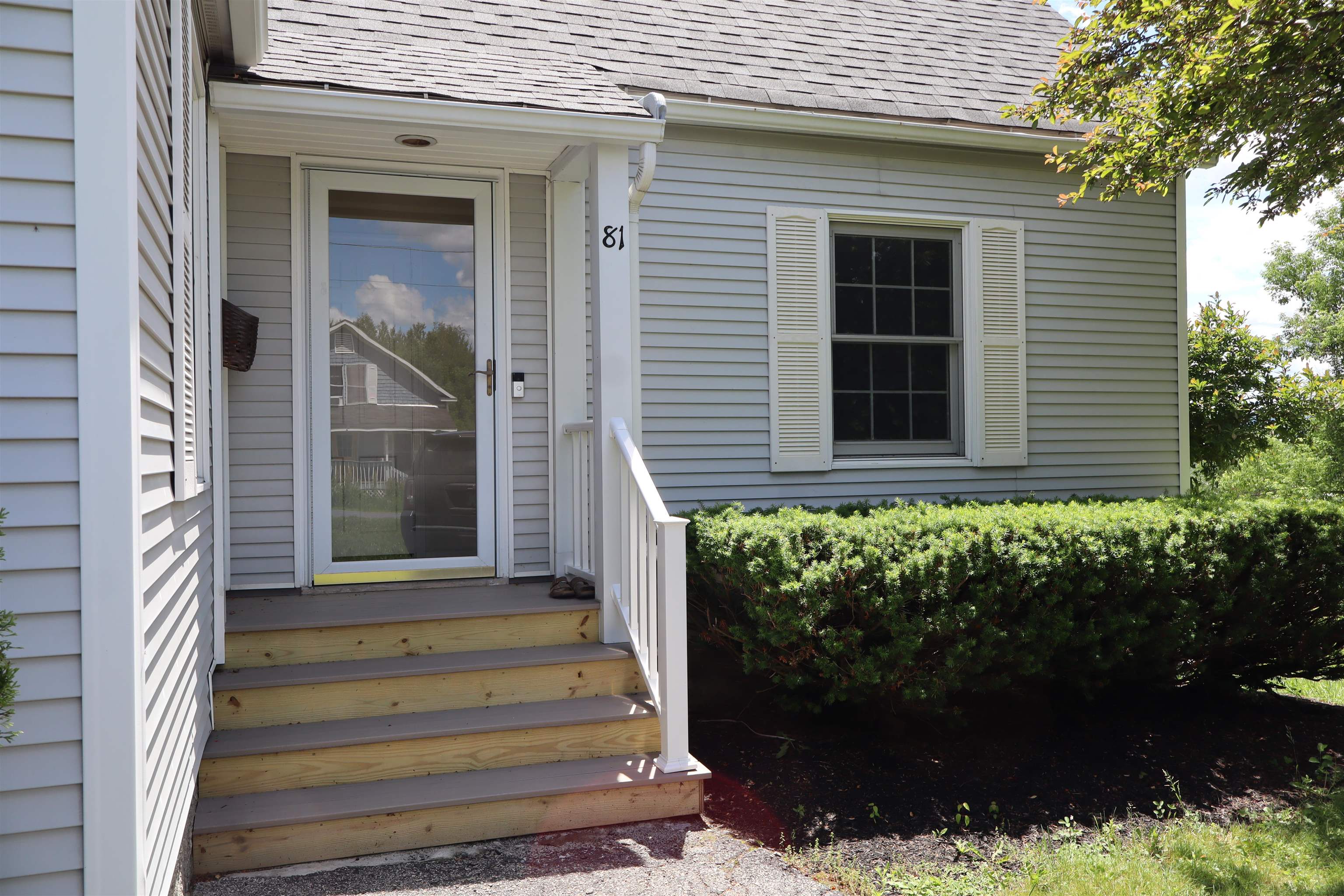 81 Onward Street Barre, VT 05641 - Photo 2 of 50