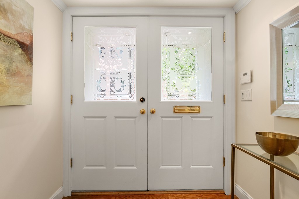 10 Cumston Street, Unit TH6 Boston, MA 02118 - Photo 3 of 31 Gallery Image 3