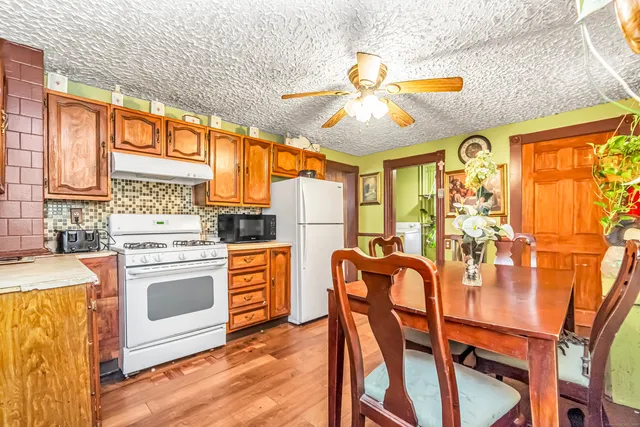 $200,000 | 248 West Ivy Street, New Haven, CT 06511