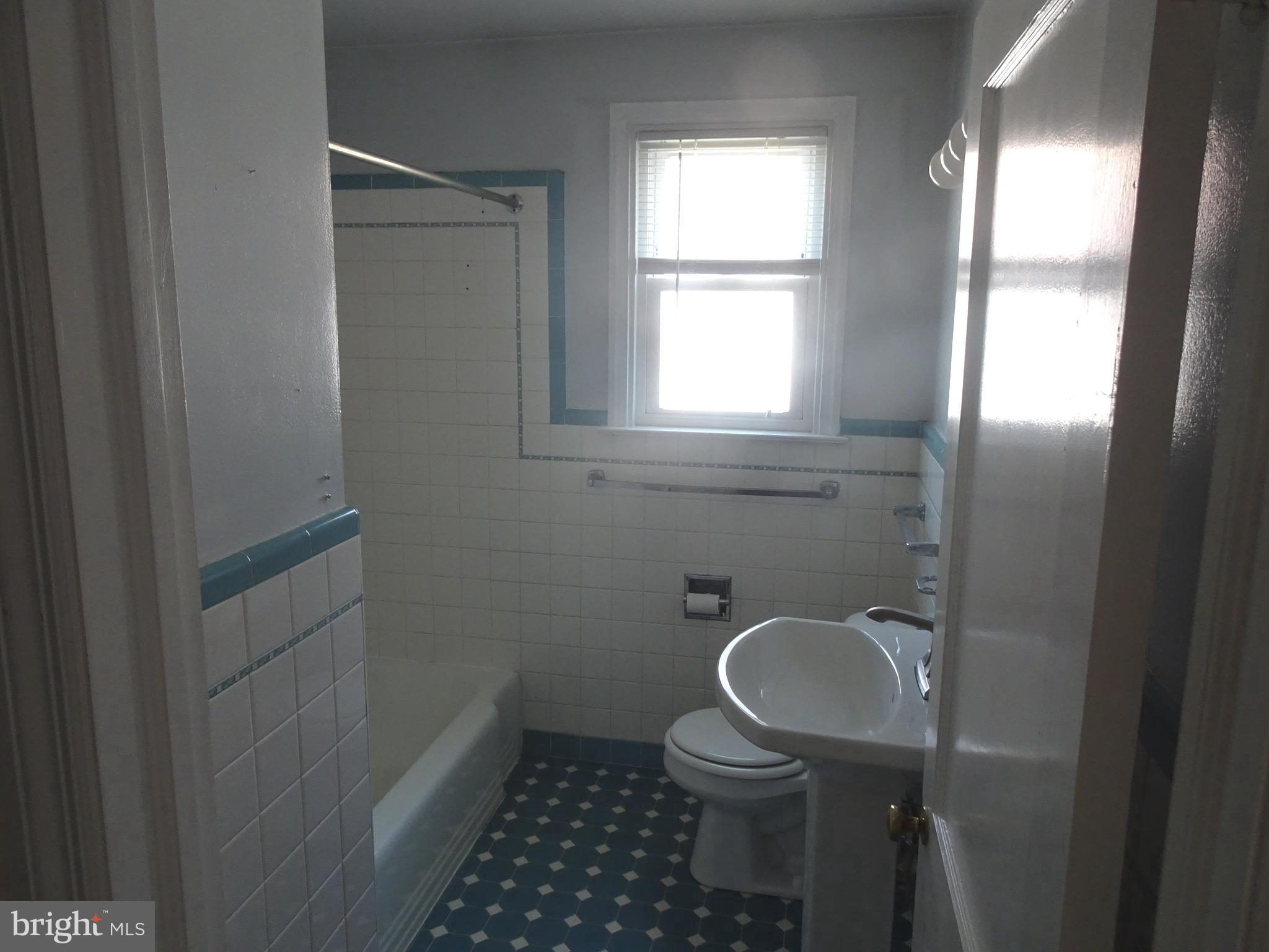14 Waverly Road Wyncote, PA 19095 - Photo 10 of 18