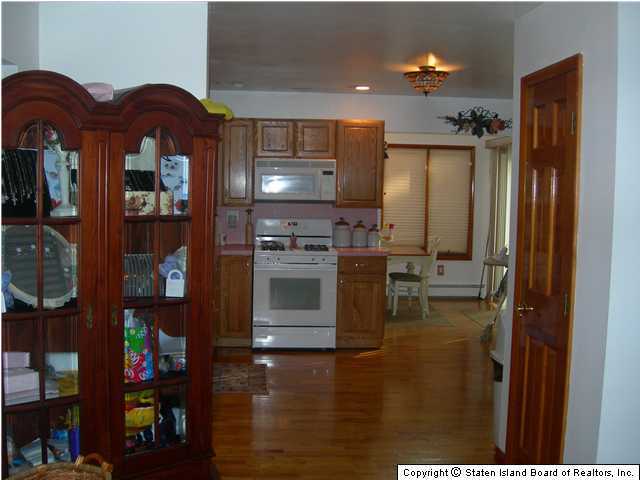 129 Midland Road Staten Island, NY 10308 - Photo 3 of 4 Additional Photo