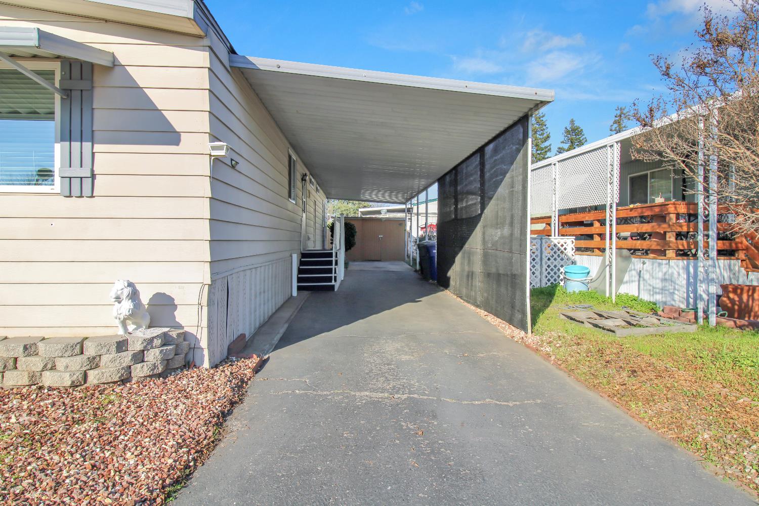 2621 Prescott, Unit 277 Modesto, CA 95350 - Photo 5 of 37 a view of a house with a patio