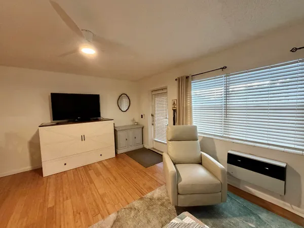 $1,850 | 335 Durham Circle, Unit 335, Deerfield Beach, FL 33442