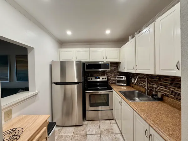 $1,850 | 335 Durham Circle, Unit 335, Deerfield Beach, FL 33442