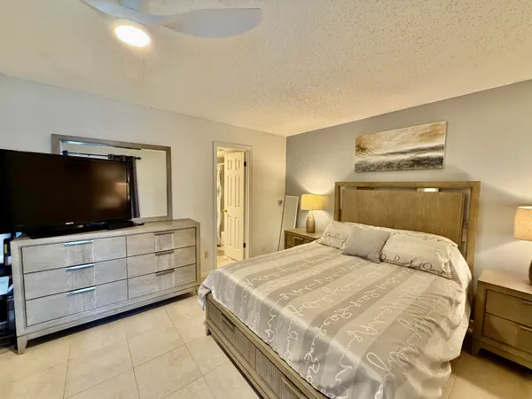 $1,850 | 335 Durham Circle, Unit 335, Deerfield Beach, FL 33442