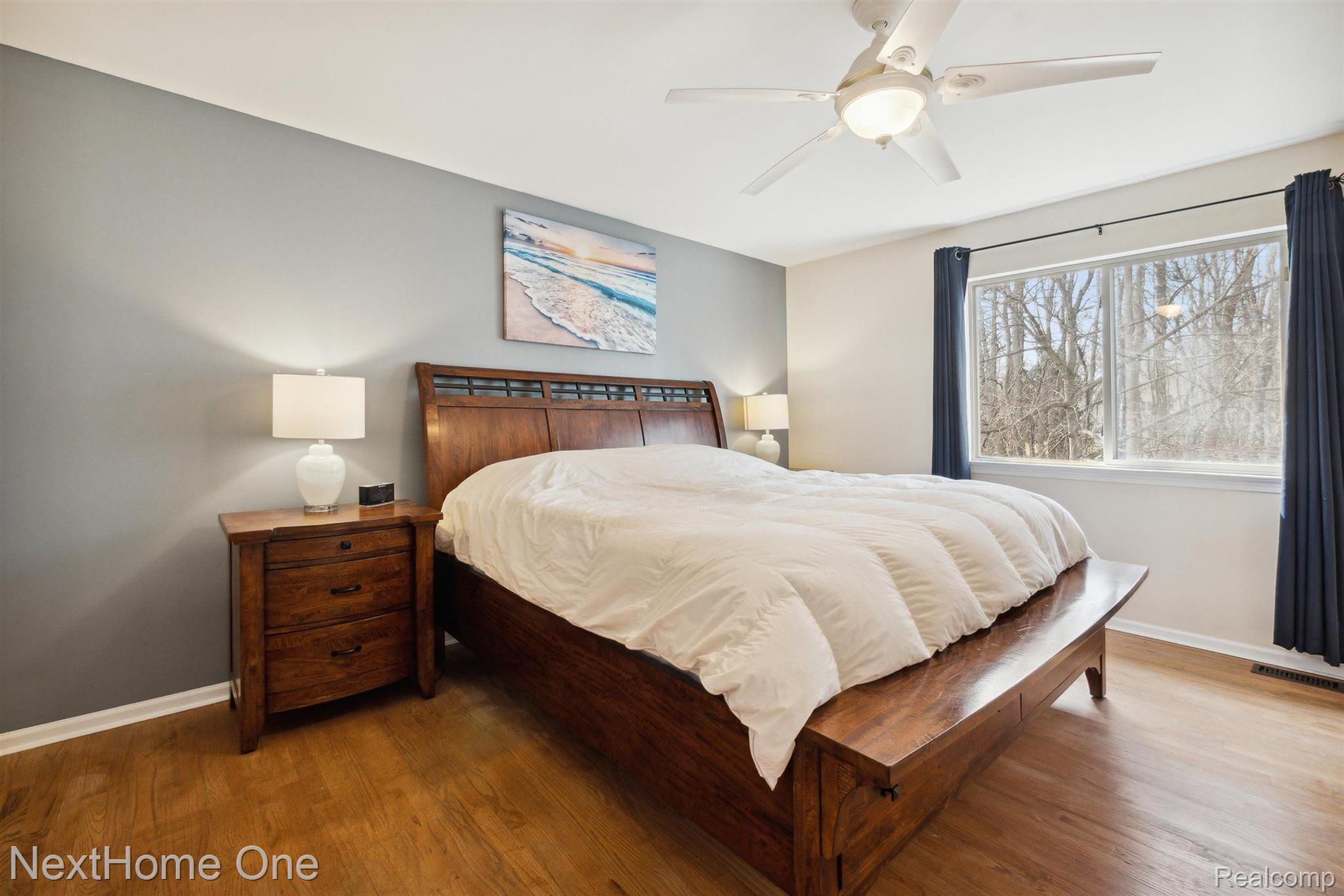 3171 Smugglers Ridge Walled Lake, MI 48390 - Photo 18 of 29 Spacious Primary Bedroom with Two Walk-In Closets!