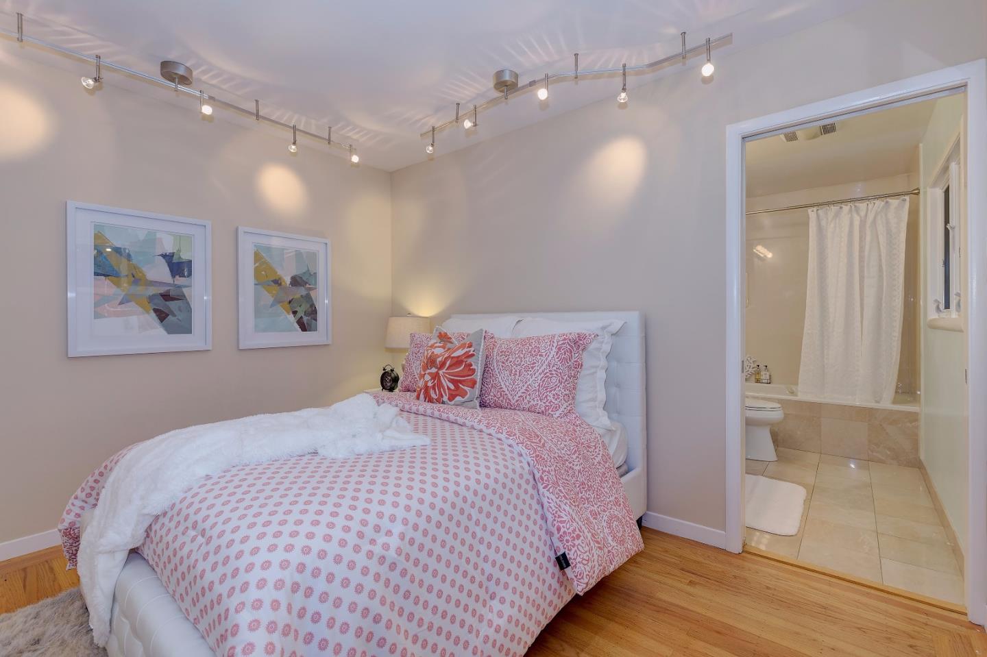 166 Oakview Drive San Carlos, CA 94070 - Photo 10 of 11