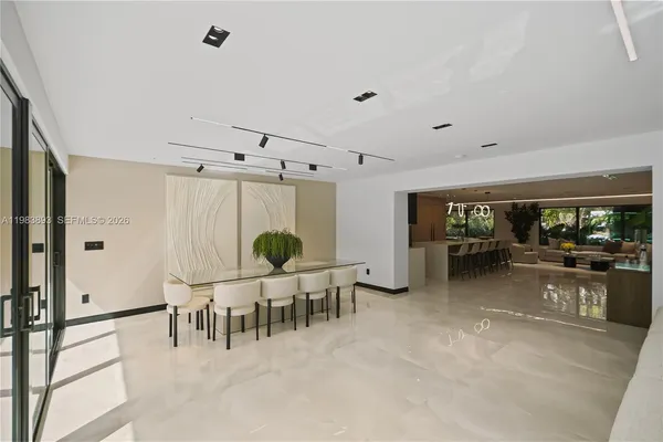 $3,980,000 | 20020 Northeast 21st Court, Miami, FL 33179