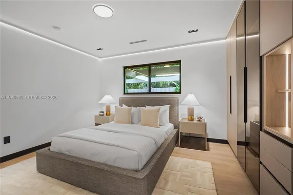 $3,980,000 | 20020 Northeast 21st Court, Miami, FL 33179