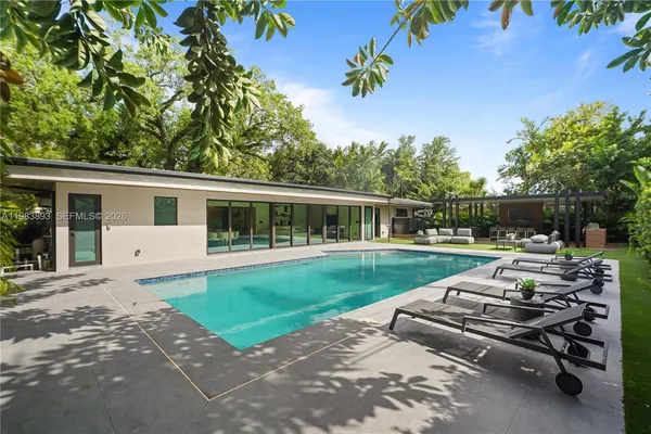 $3,980,000 | 20020 Northeast 21st Court, Miami, FL 33179