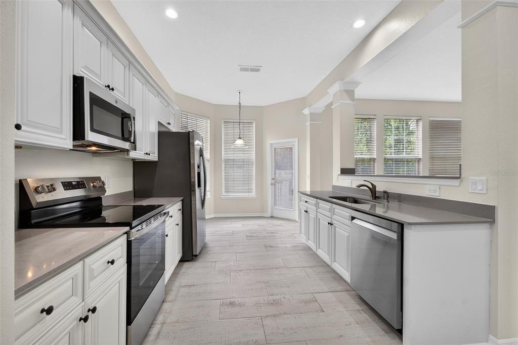 105 Grace Avenue Celebration, FL 34747 - Photo 16 of 63