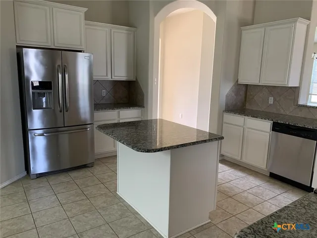 $2,095 | 1218 Iron Glen Drive, Temple, TX 76502