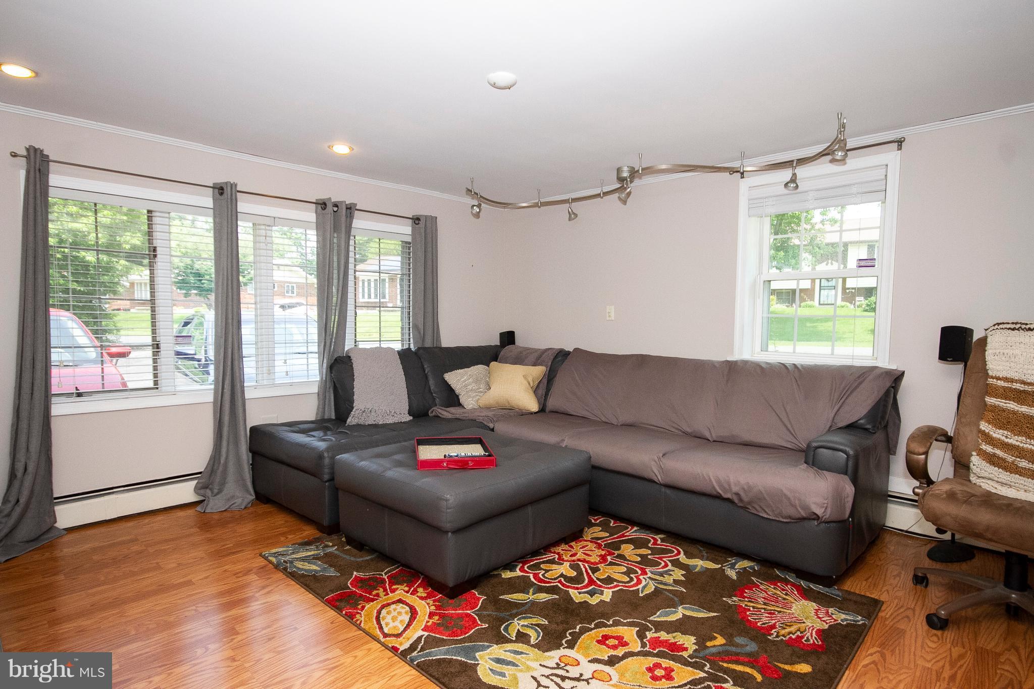 3614 Blackstone Road Randallstown, MD 21133 - Photo 14 of 26 Family Room