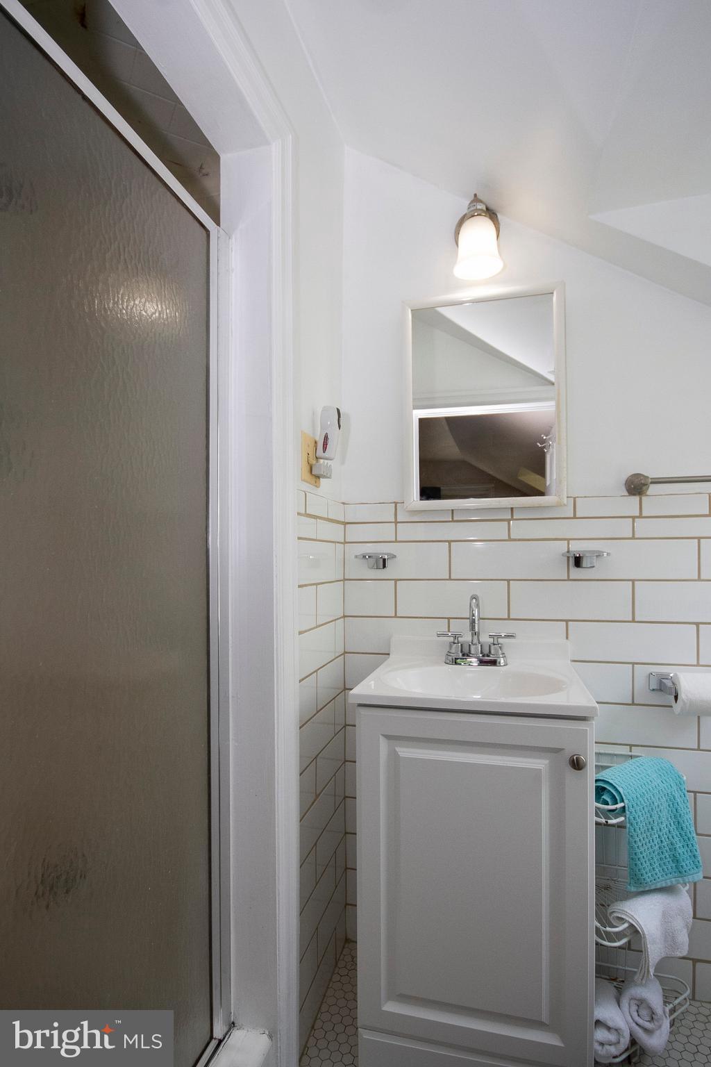 3614 Blackstone Road Randallstown, MD 21133 - Photo 23 of 26 Bath (Master)