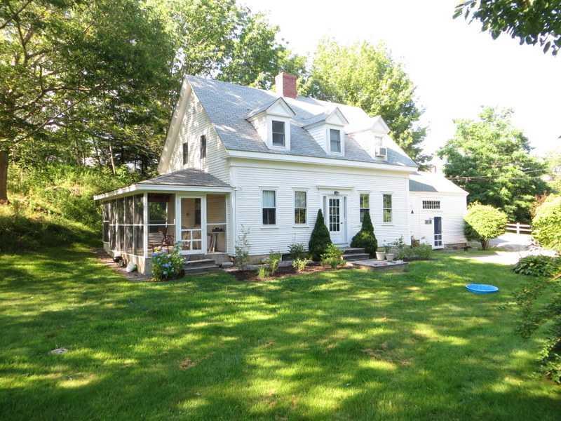934 Cundy's Harbor Road Harpswell, ME 04079 - Photo 1 of 26 Exterior Front.
