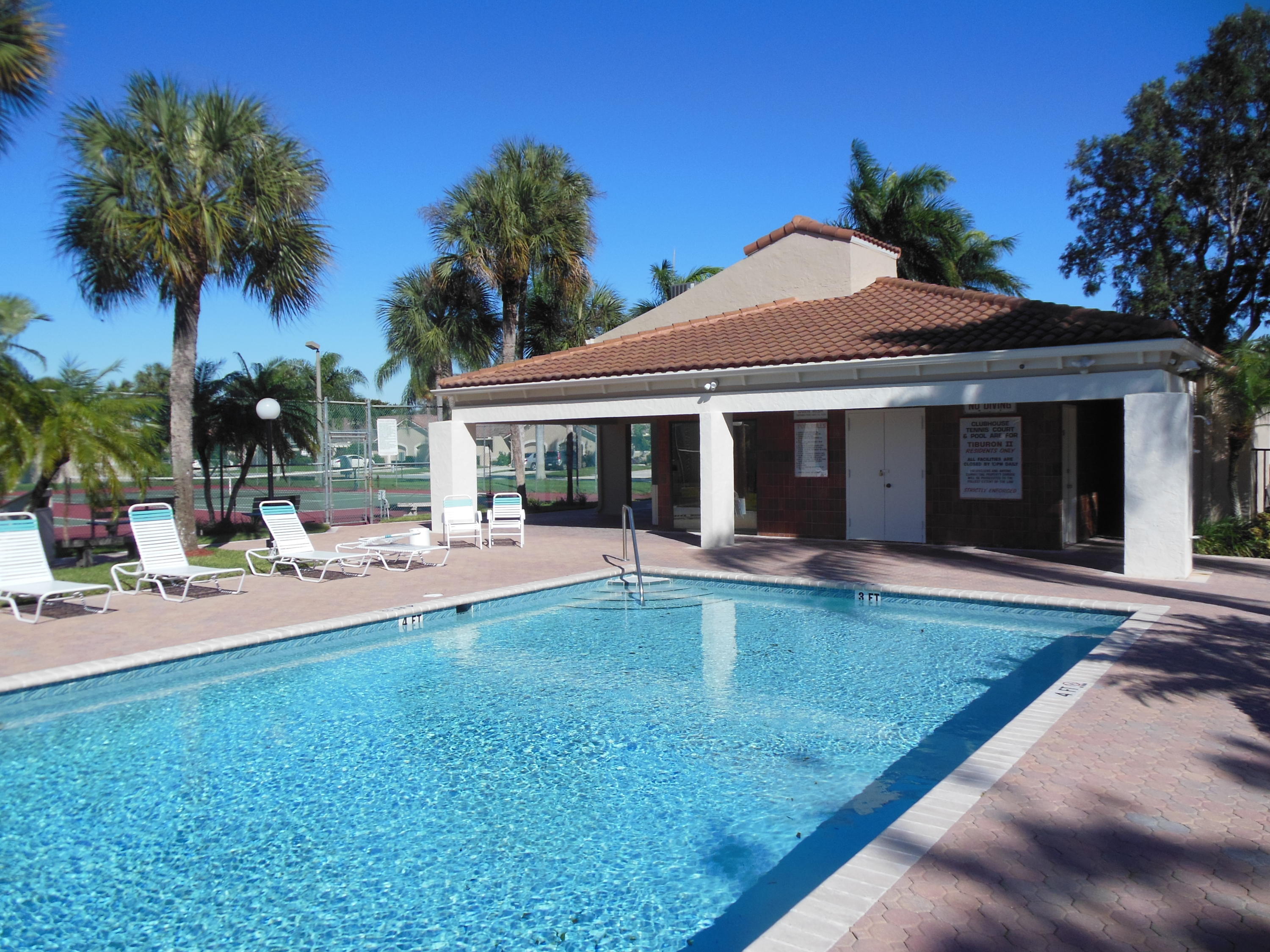 21548 Coronado Avenue Boca Raton, FL 33433 - Photo 38 of 40 DSCN2306