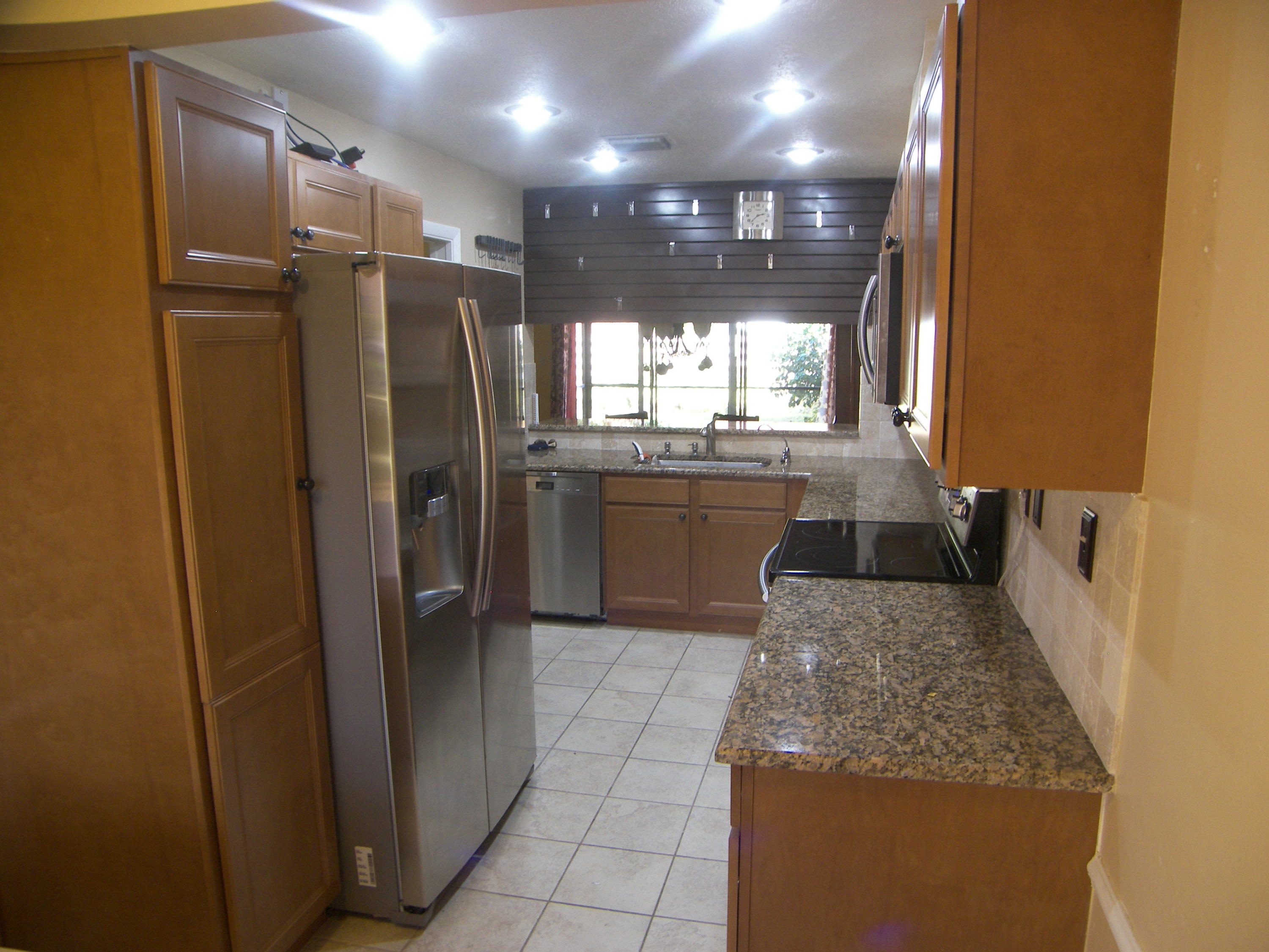 21548 Coronado Avenue Boca Raton, FL 33433 - Photo 7 of 40 100_1809