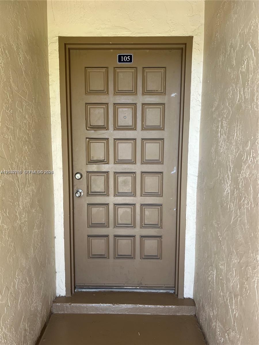 7775 Southwest 86th Street, Unit F1105 Miami, FL 33143 - Photo 2 of 21
