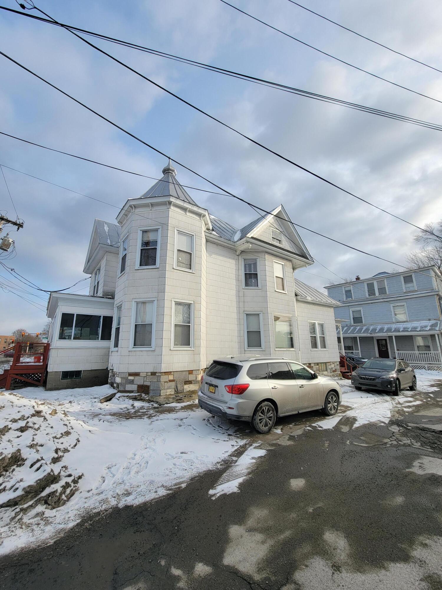 4 Spring Street Waterville, ME 04901 - Photo 2 of 12 20240216_153116