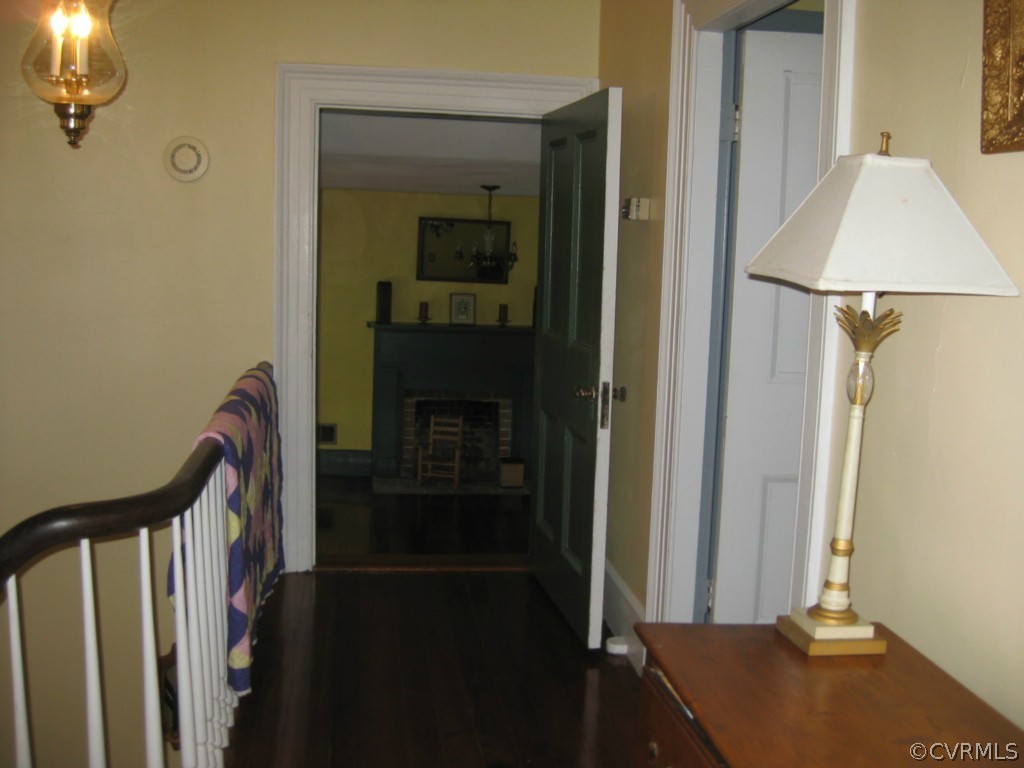 8100 Holdsworth Road Disputanta, VA 23842 - Photo 11 of 24 Gallery Image 11