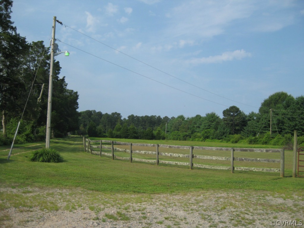 8100 Holdsworth Road Disputanta, VA 23842 - Photo 22 of 24 Gallery Image 22