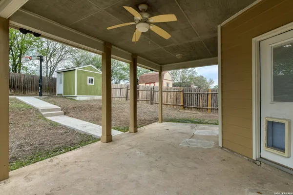 $1,695 | 7427 Northallerton, Converse, TX 78109