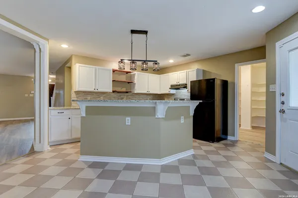 $1,695 | 7427 Northallerton, Converse, TX 78109