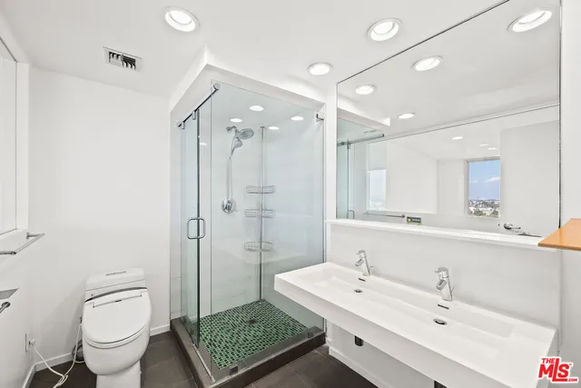 $828,000 | 4316 Marina City Drive, Unit 1033, Marina del Rey, CA 90292