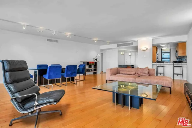 $828,000 | 4316 Marina City Drive, Unit 1033, Marina del Rey, CA 90292