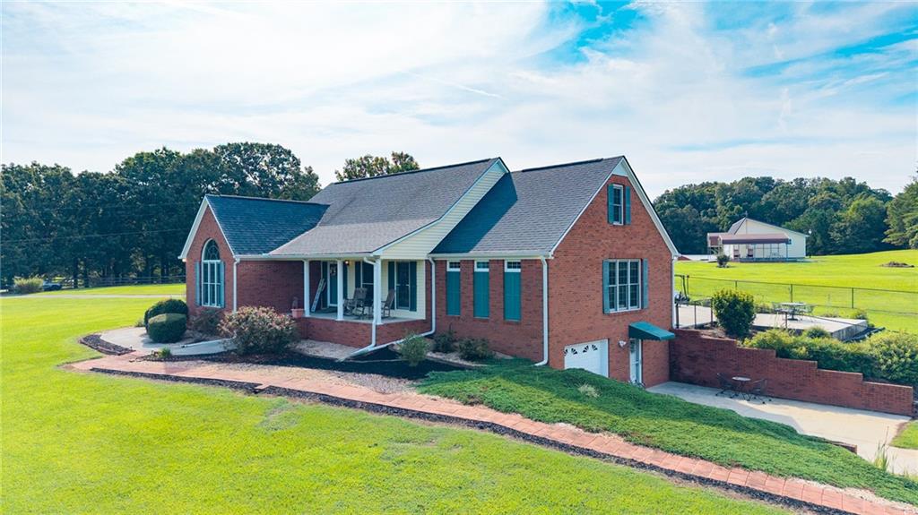 1389 Boone Ford Road Southeast Calhoun, GA 30701 - Photo 4 of 78 Gallery Image 4
