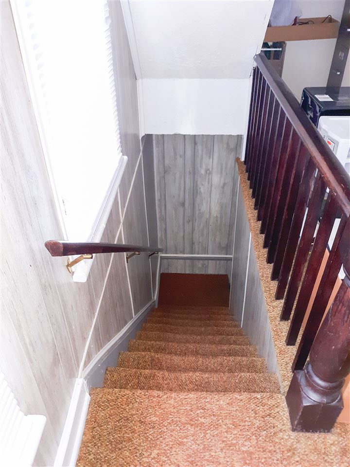 514 Oak Hill Road Staunton, VA 24401 - Photo 33 of 43 a view of entryway